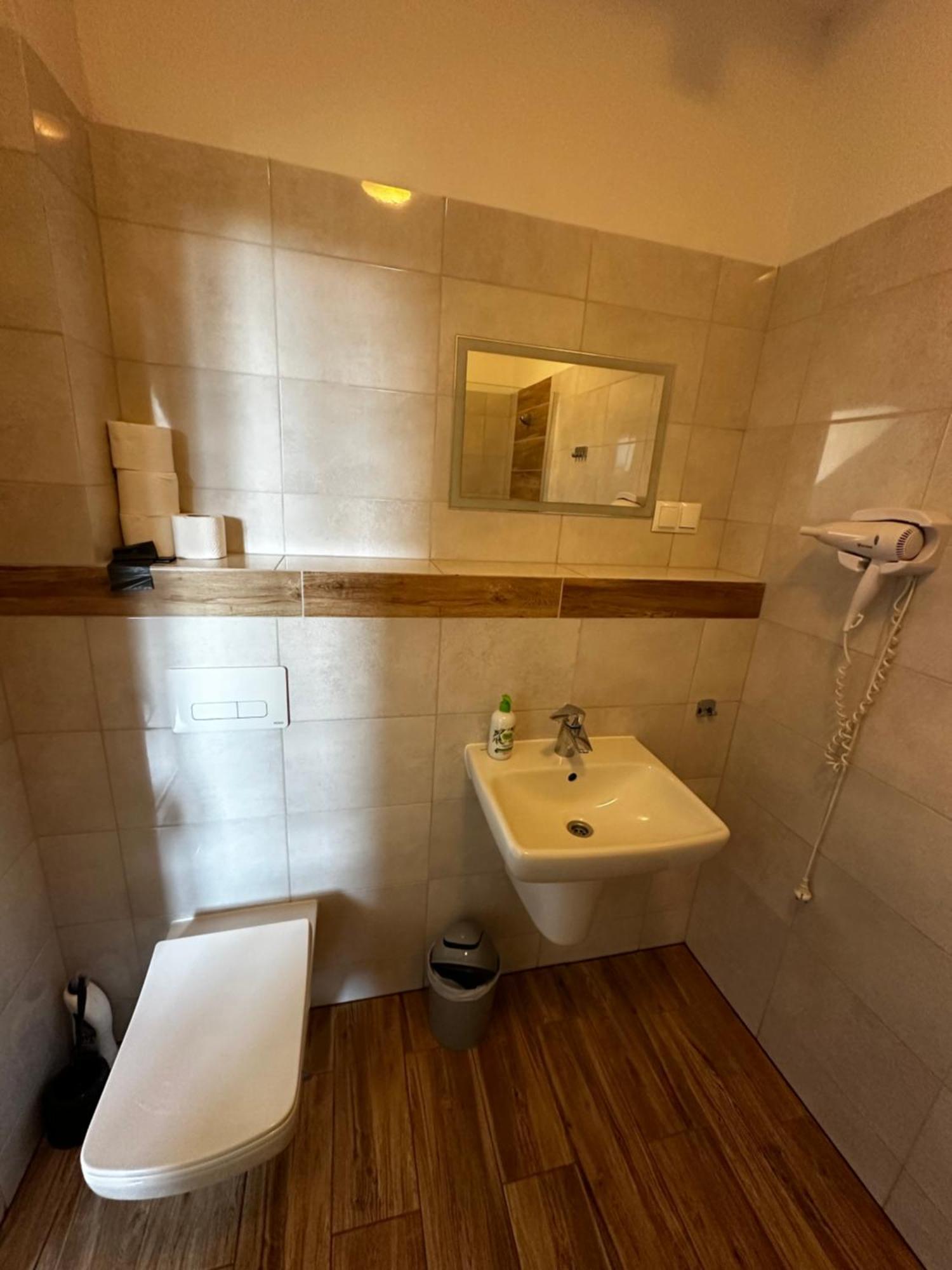 Vila Agroturystyka Pod Grzywaczem Sloszow Exteriér fotografie