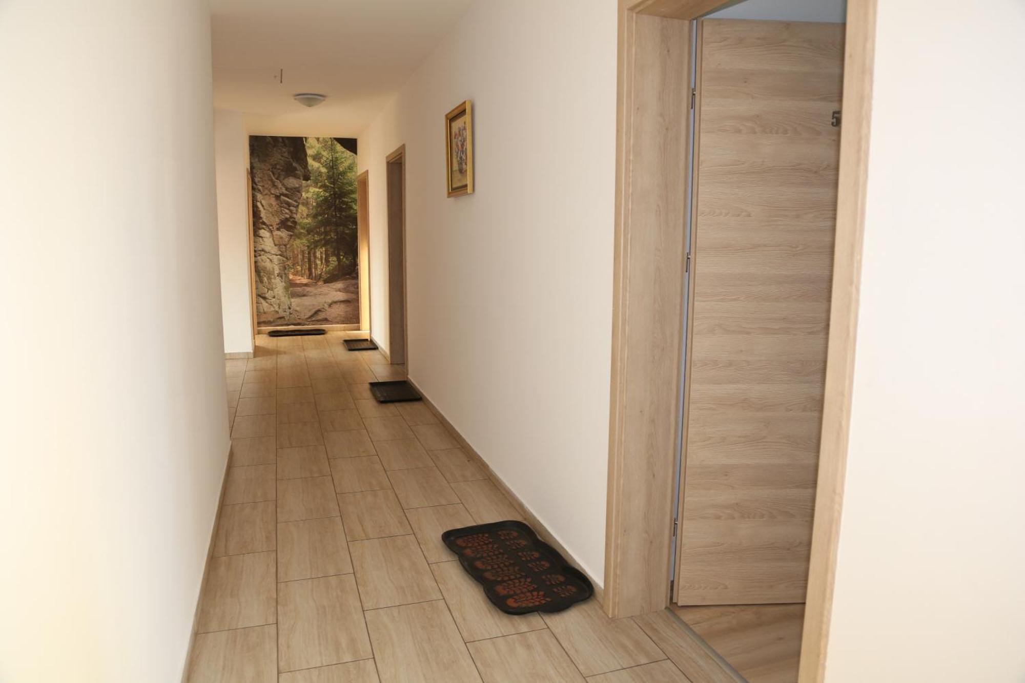 Vila Agroturystyka Pod Grzywaczem Sloszow Exteriér fotografie
